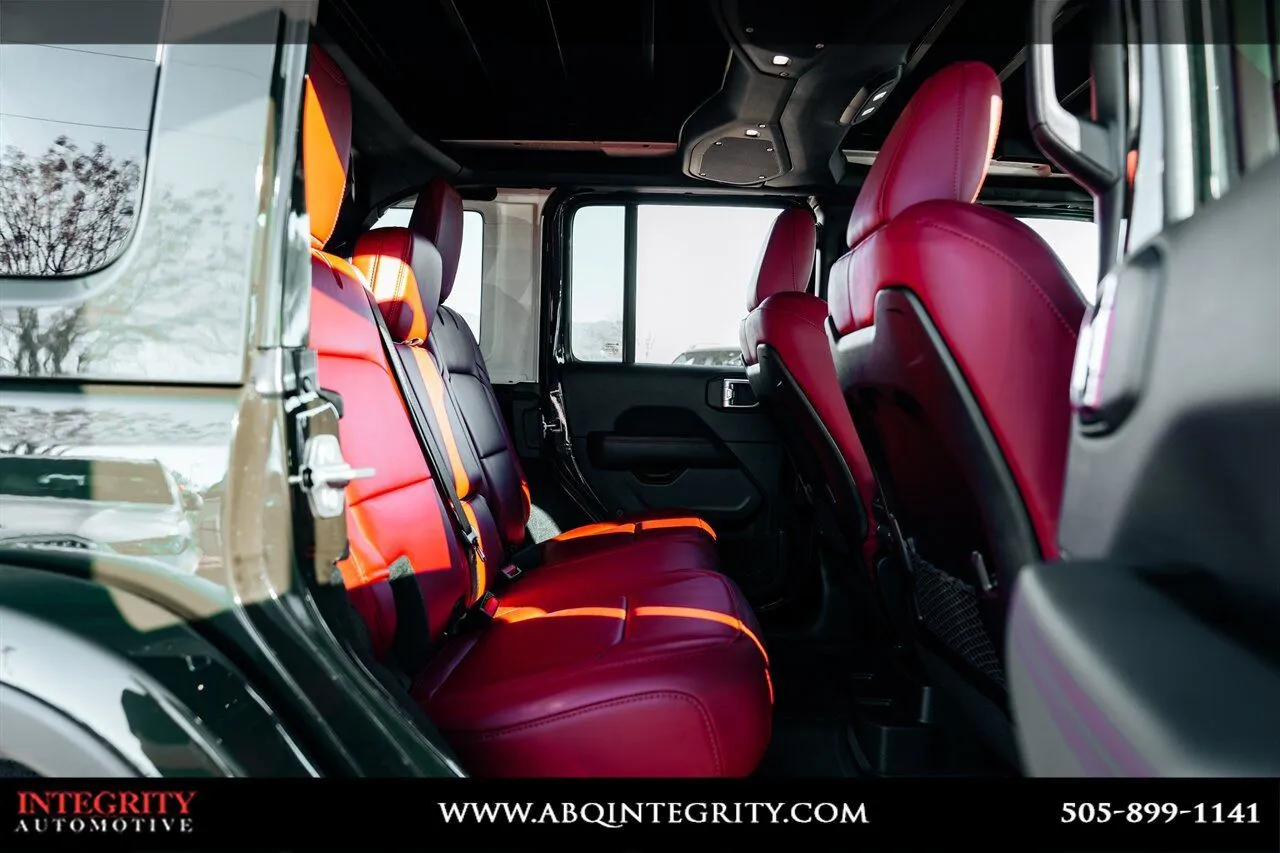 Jeep Wrangler photo 46