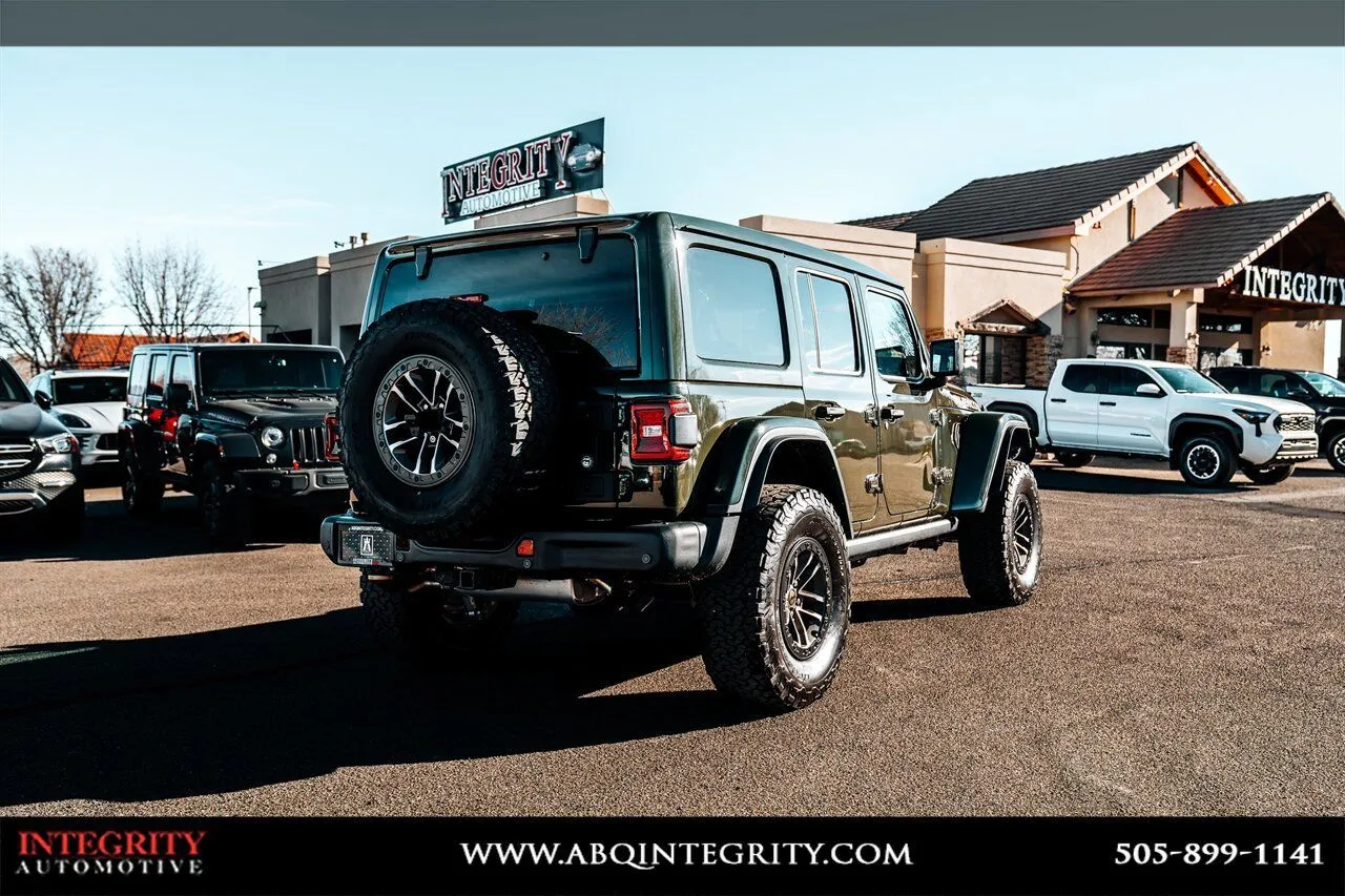 Jeep Wrangler photo 7