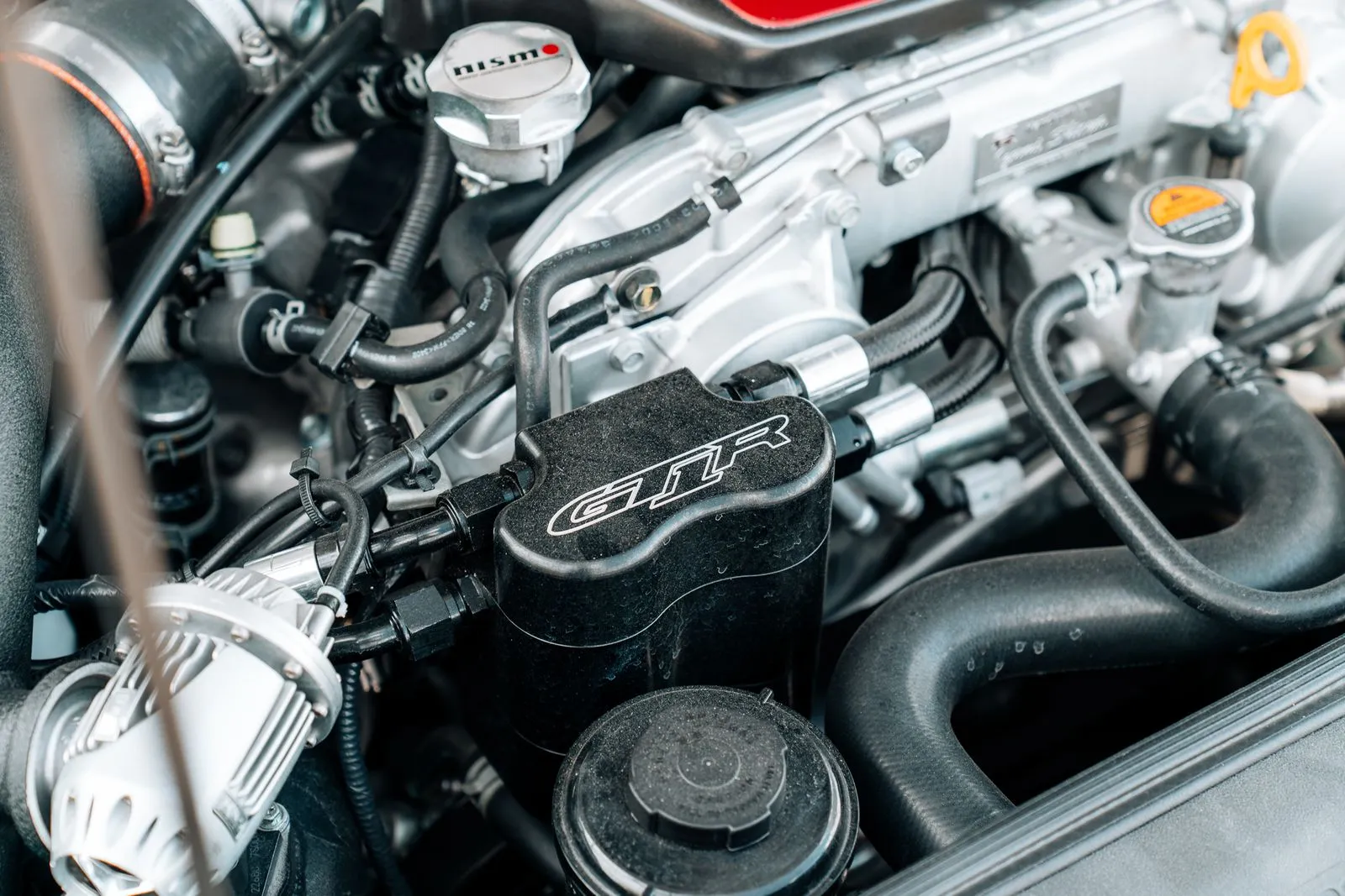 Nissan GT-R photo 45