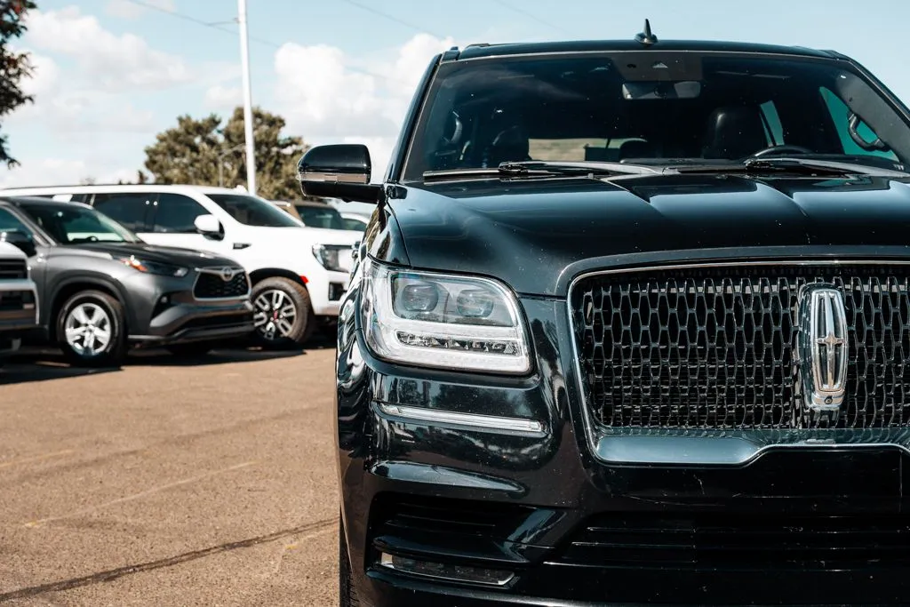 Lincoln Navigator photo 9