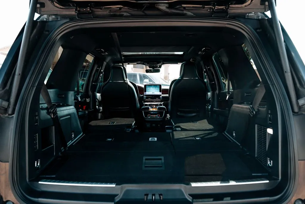 Lincoln Navigator photo 49