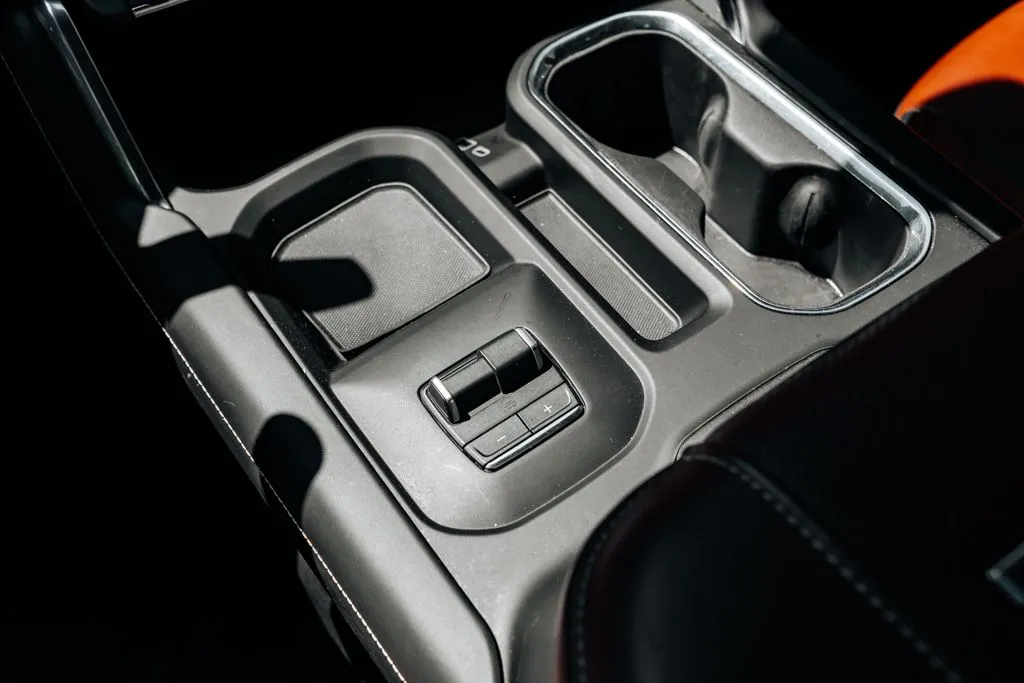 GMC Sierra photo 38
