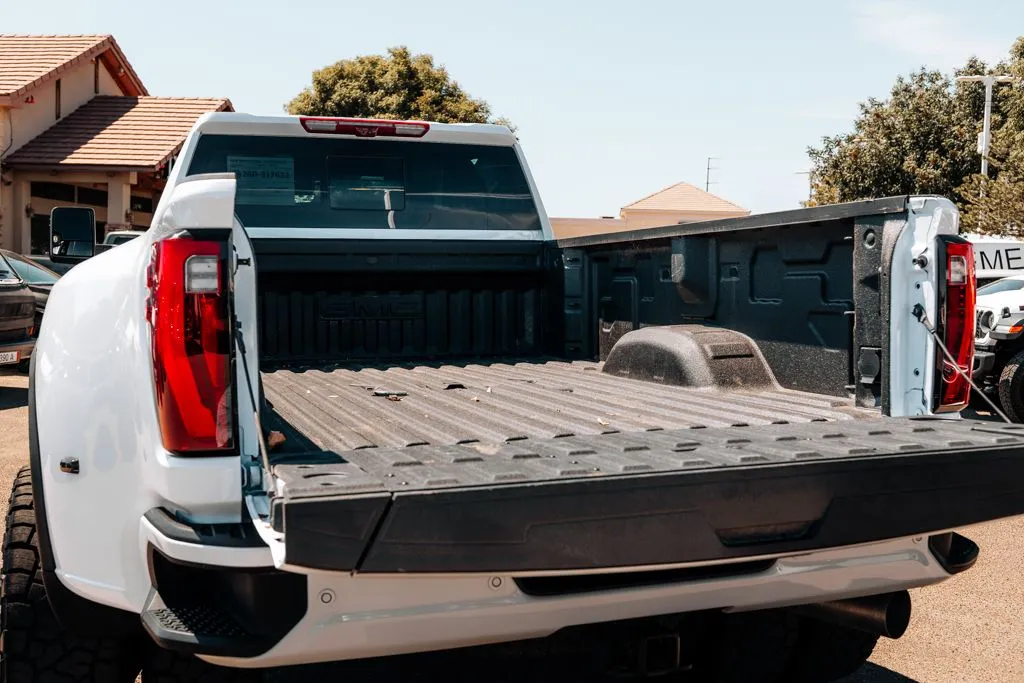 GMC Sierra photo 52