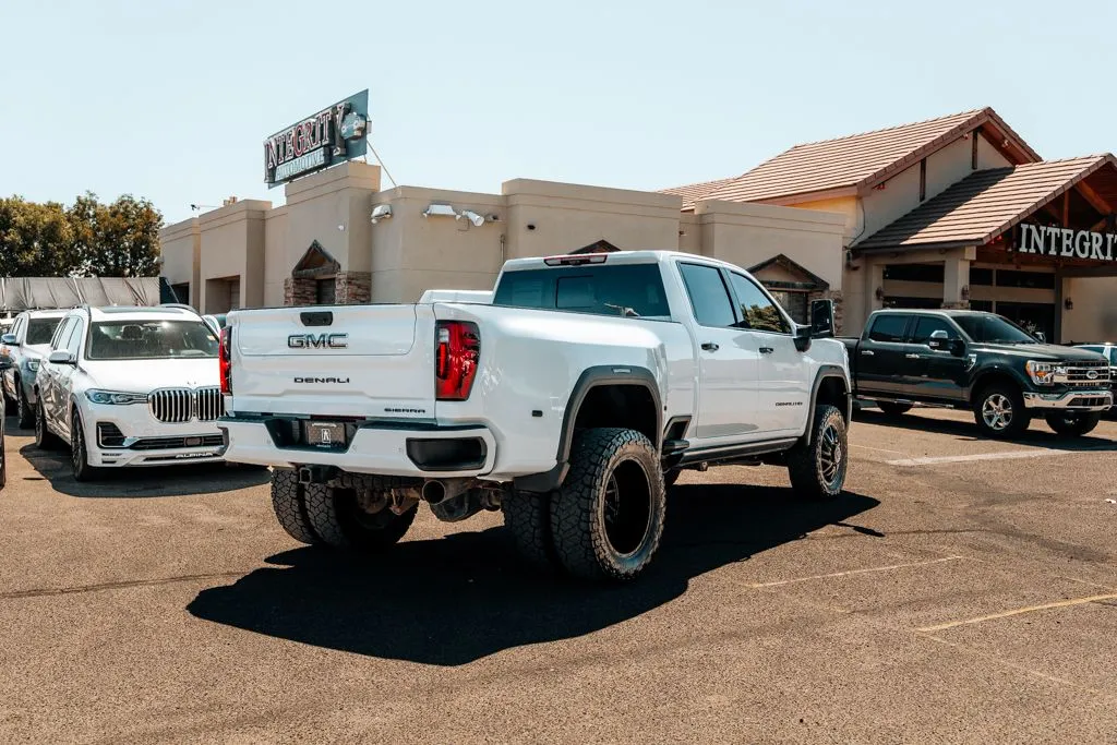 GMC Sierra photo 7