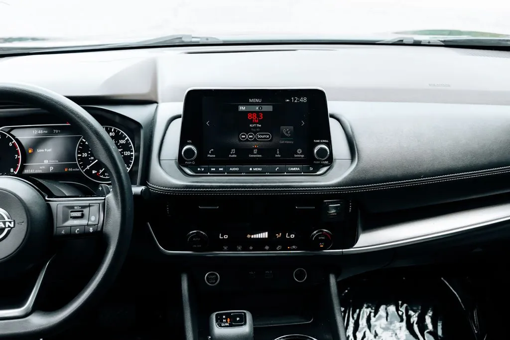Nissan Rogue photo 24