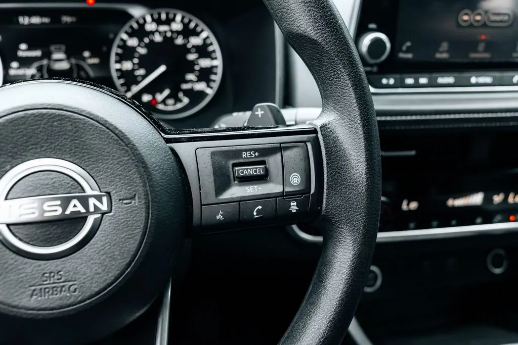 Nissan Rogue photo 27