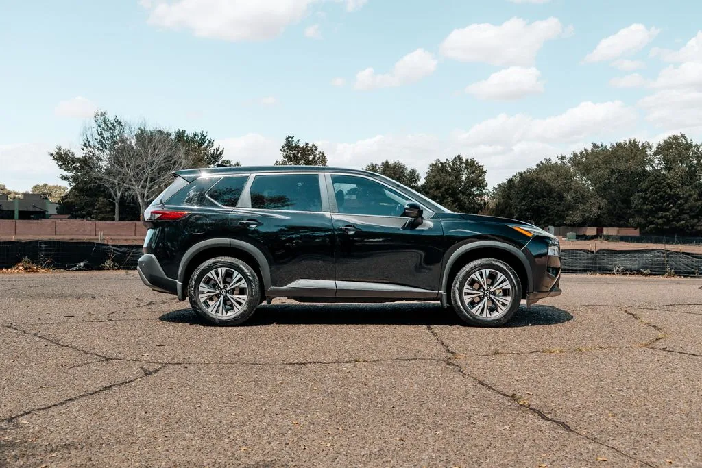 Nissan Rogue photo 8