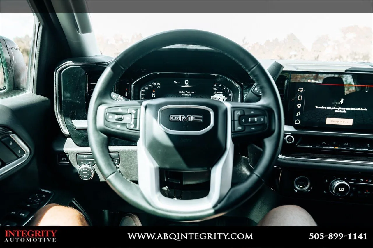 GMC Sierra photo 19