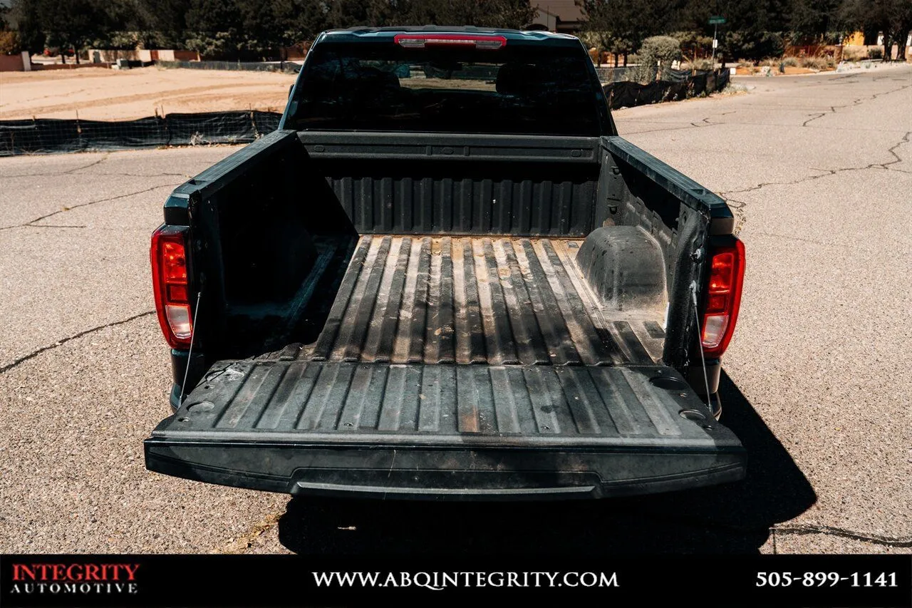 GMC Sierra photo 35