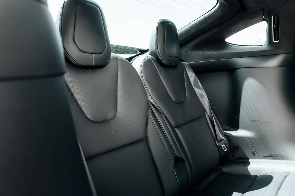 Tesla Model X photo 45