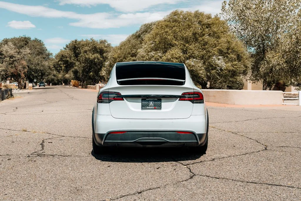 Tesla Model X photo 6