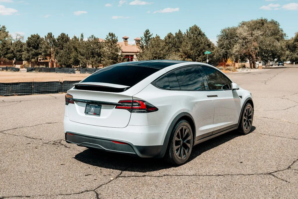 Tesla Model X photo 15