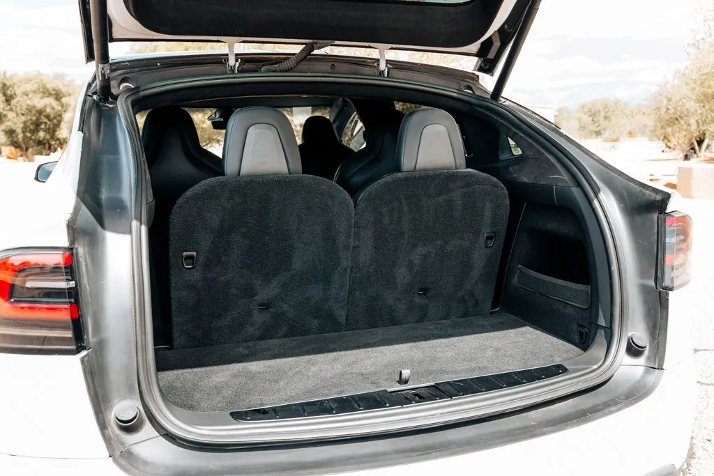 Tesla Model X photo 39