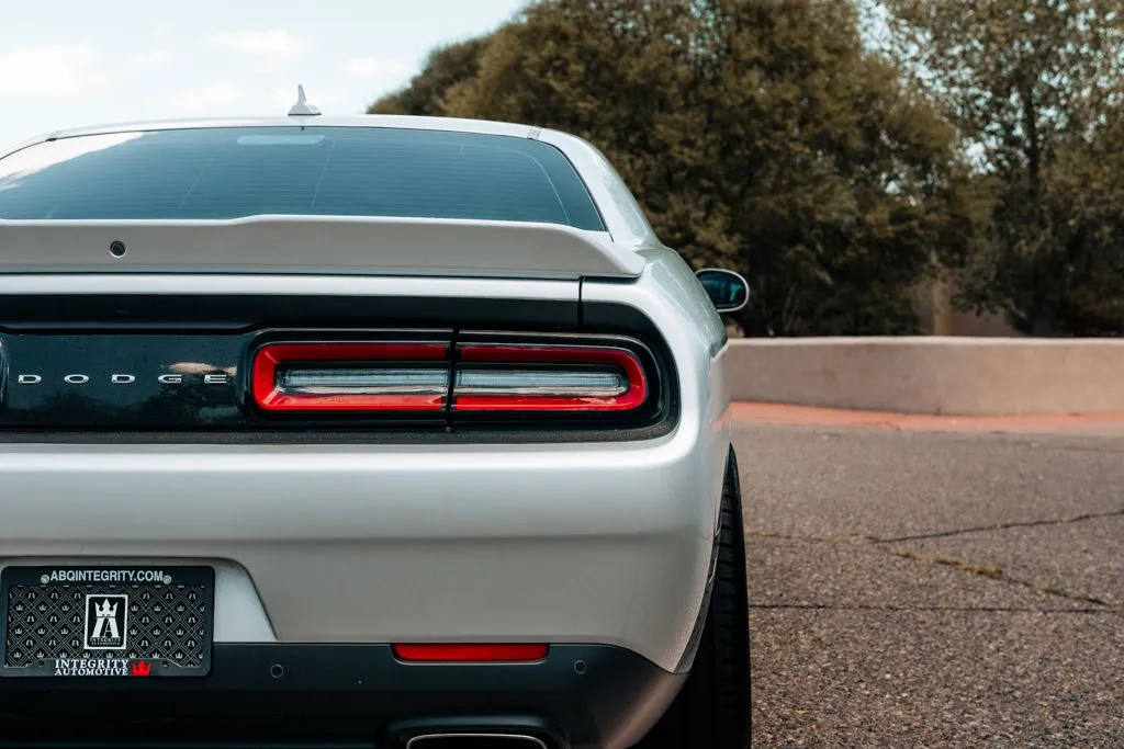 Dodge Challenger photo 15