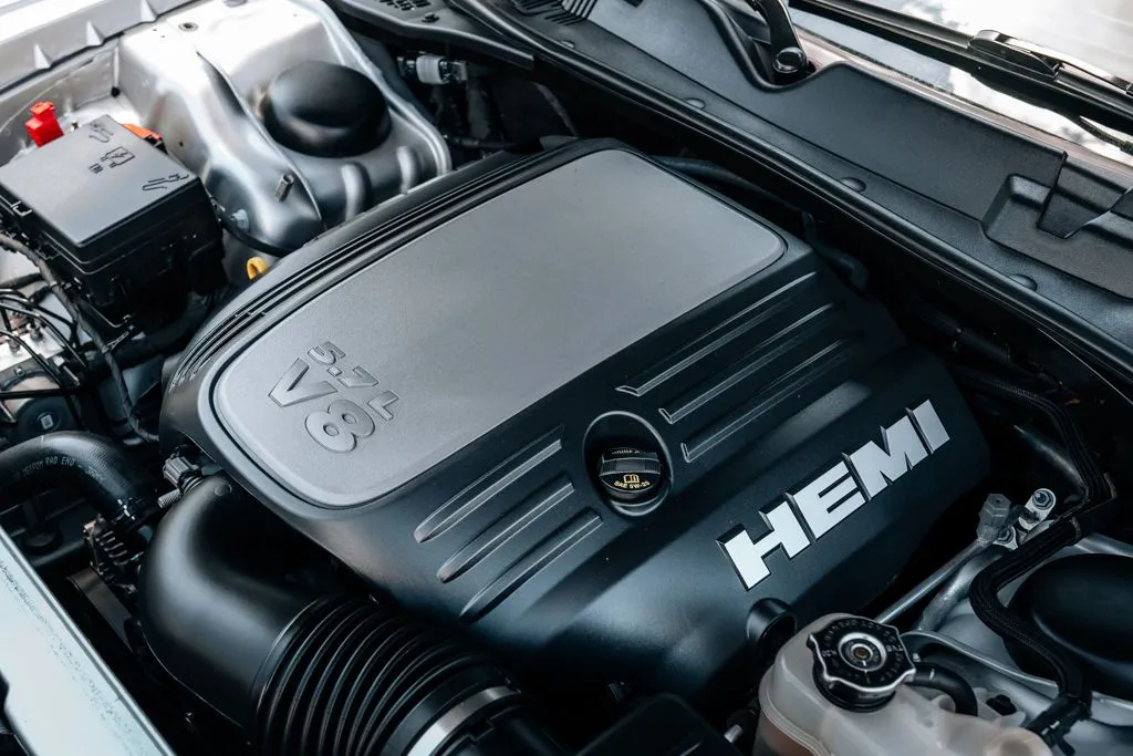 Dodge Challenger photo 46