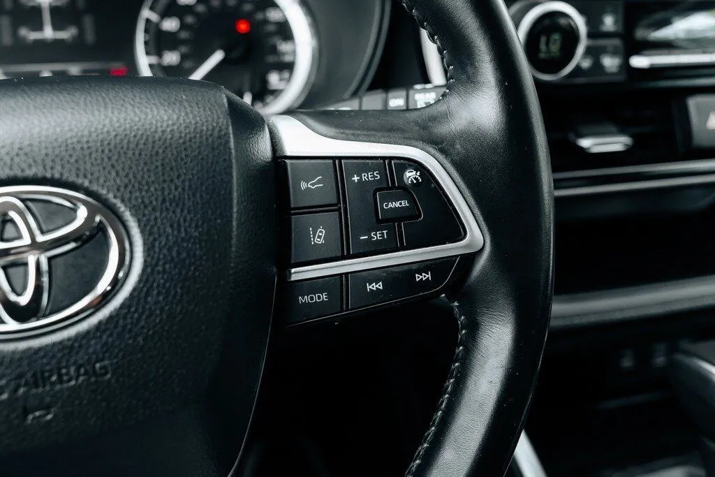 Toyota Highlander photo 28