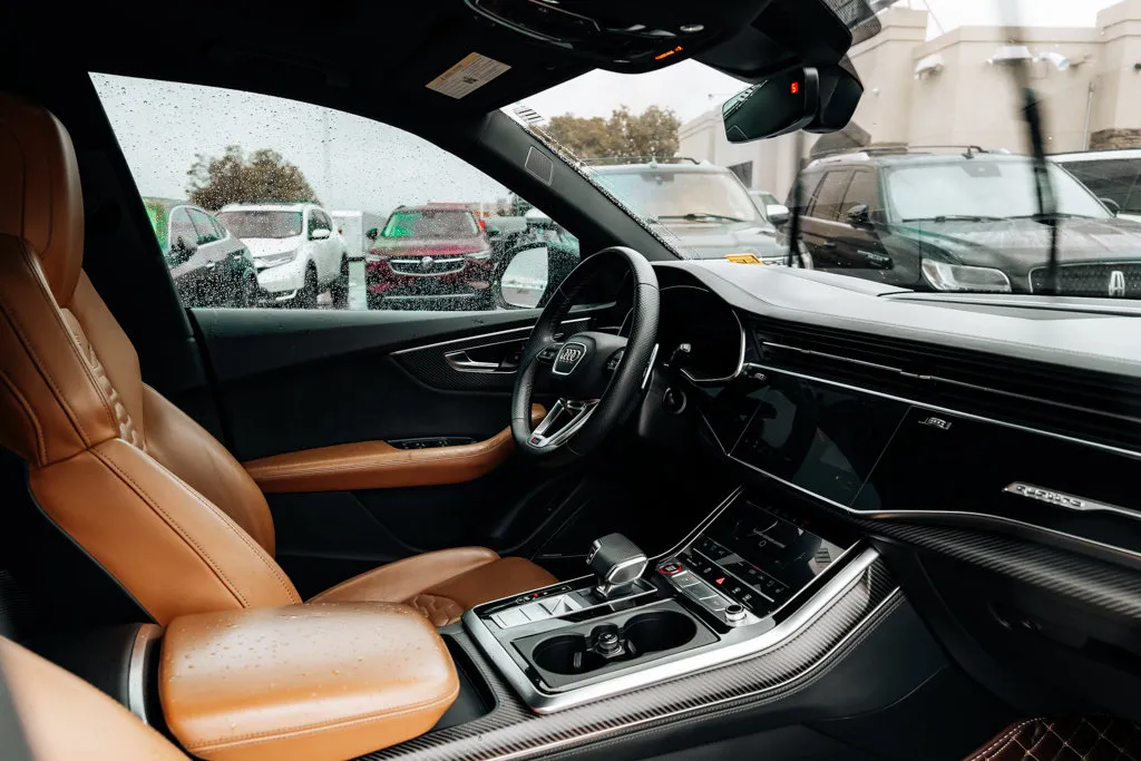 Audi RS Q8 photo 49