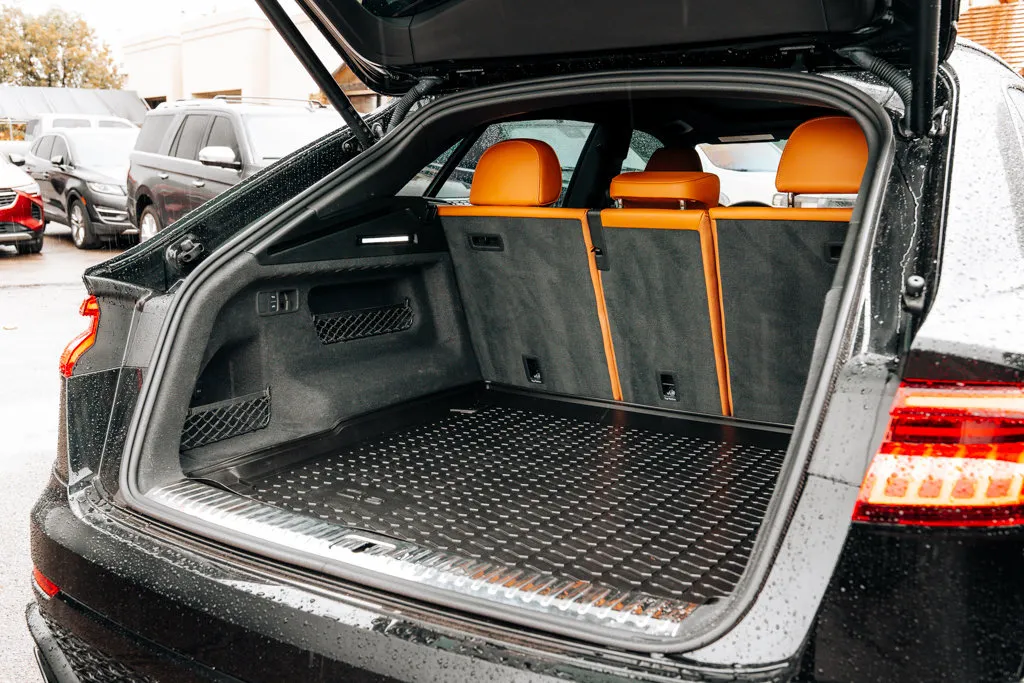 Audi RS Q8 photo 45