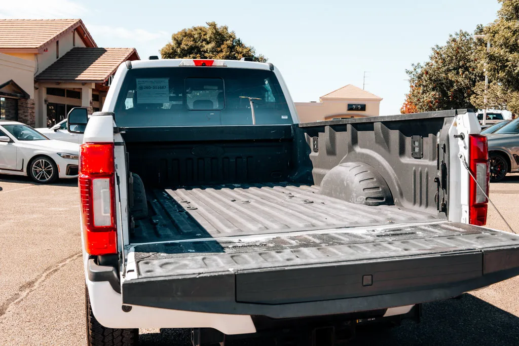 Ford F350SD photo 47
