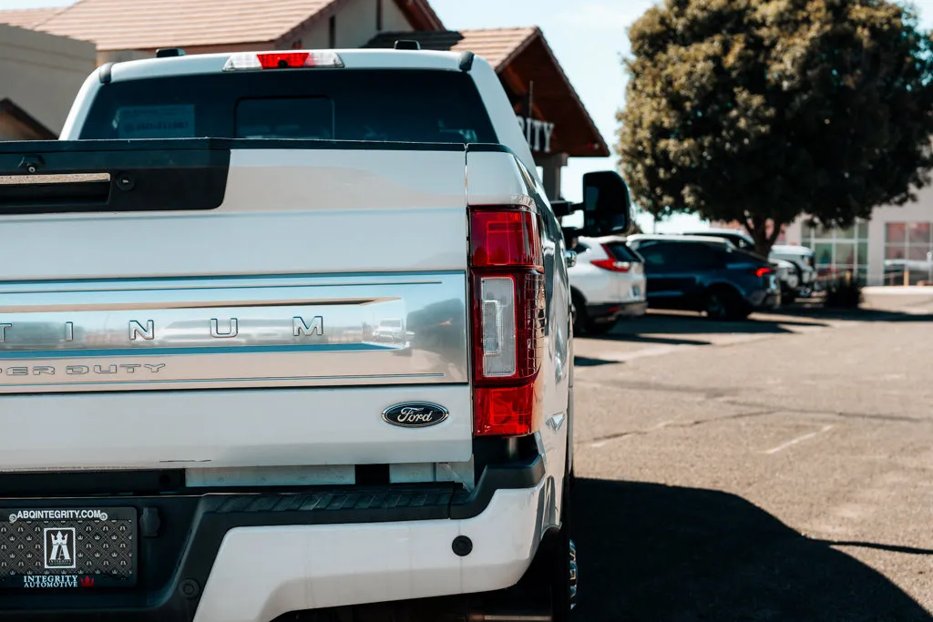Ford F350SD photo 17
