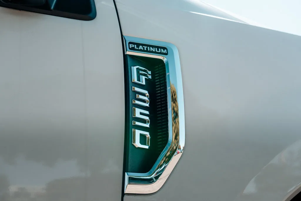 Ford F350SD photo 12