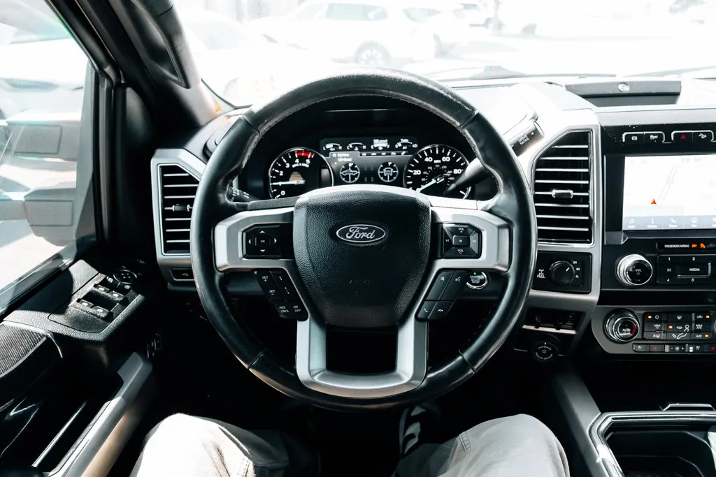Ford F350SD photo 25