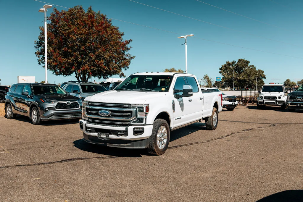 Ford F350SD photo 3
