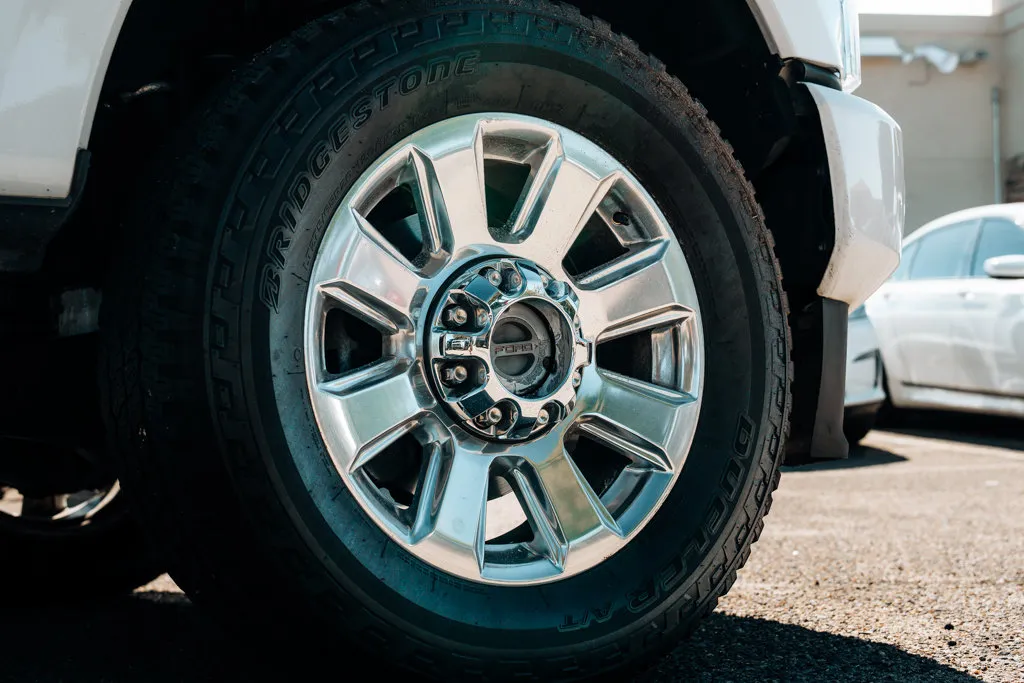 Ford F350SD photo 11