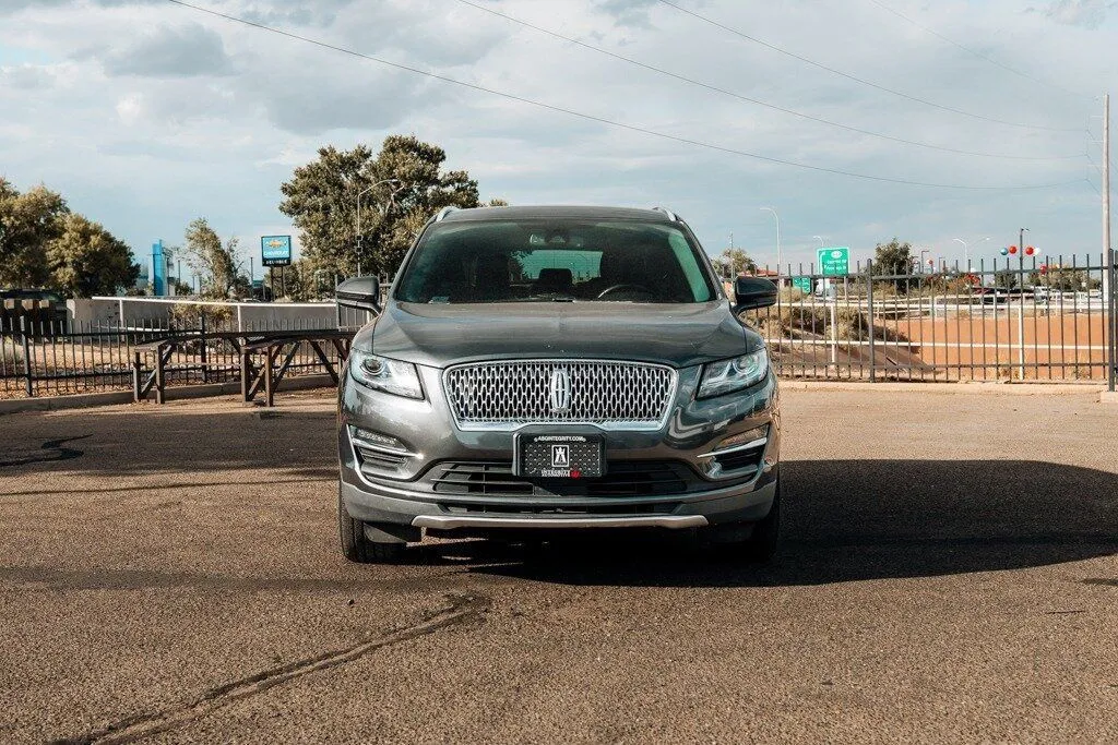 Lincoln MKC photo 2