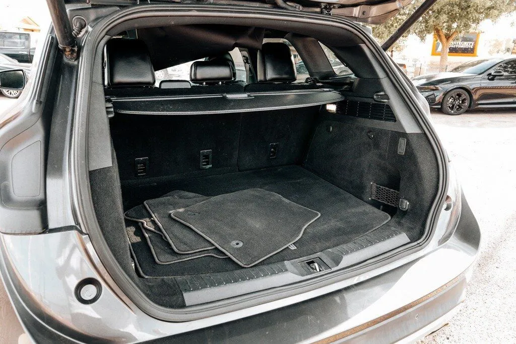 Lincoln MKC photo 43