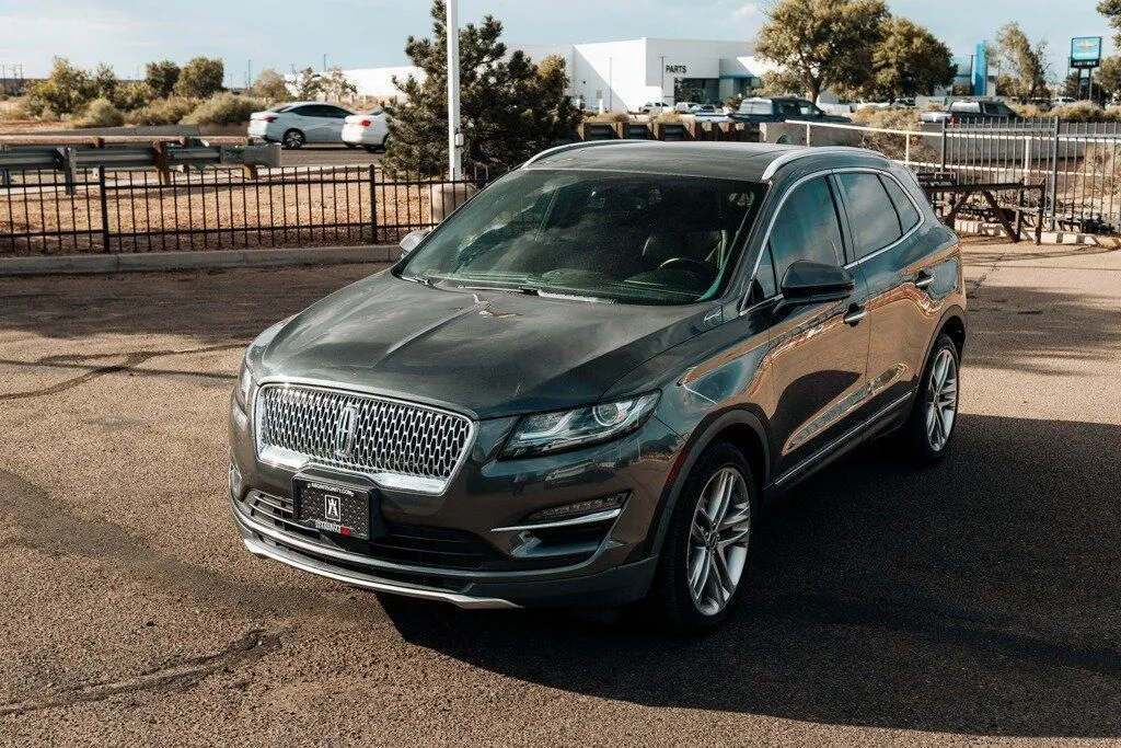 Lincoln MKC photo 12