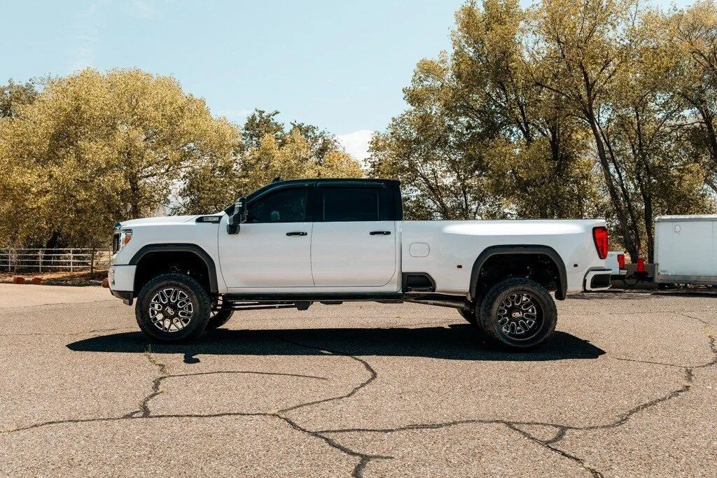 GMC Sierra photo 4