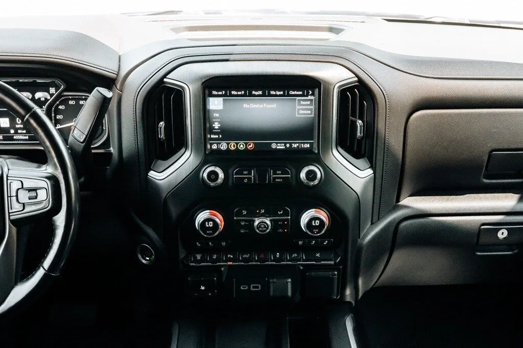 GMC Sierra photo 26