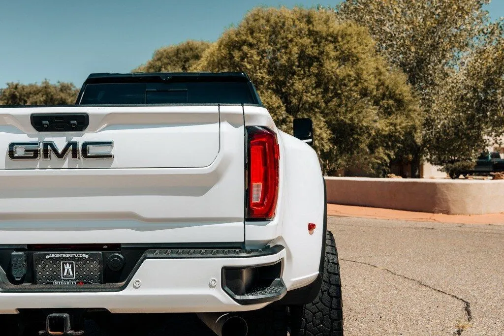 GMC Sierra photo 15