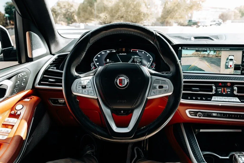 BMW X7 photo 30