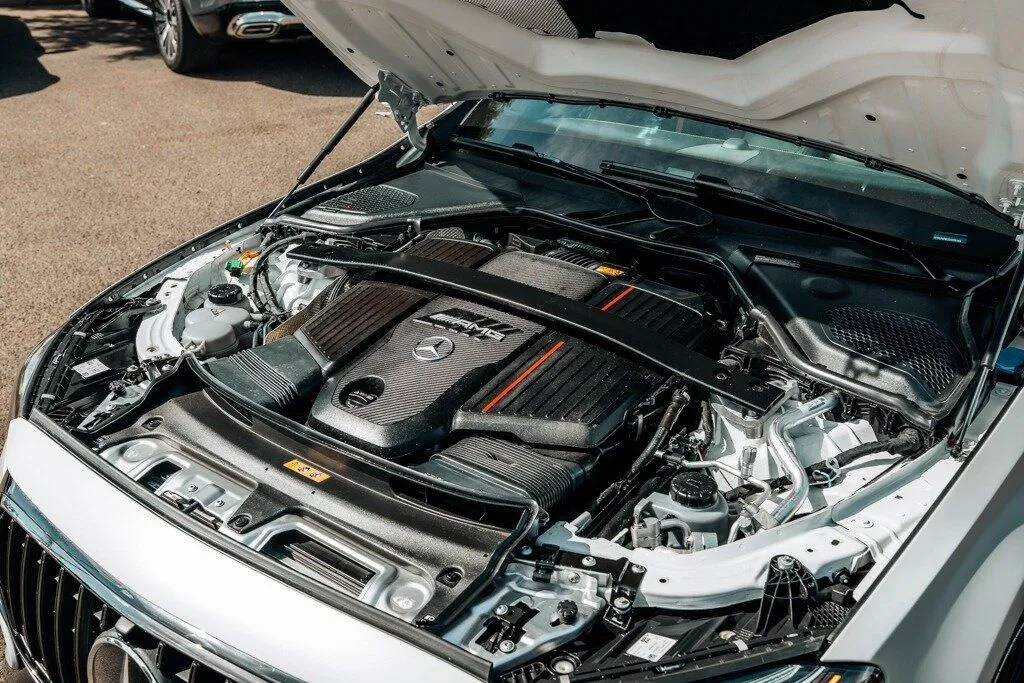 Mercedes-Benz E-Class photo 63