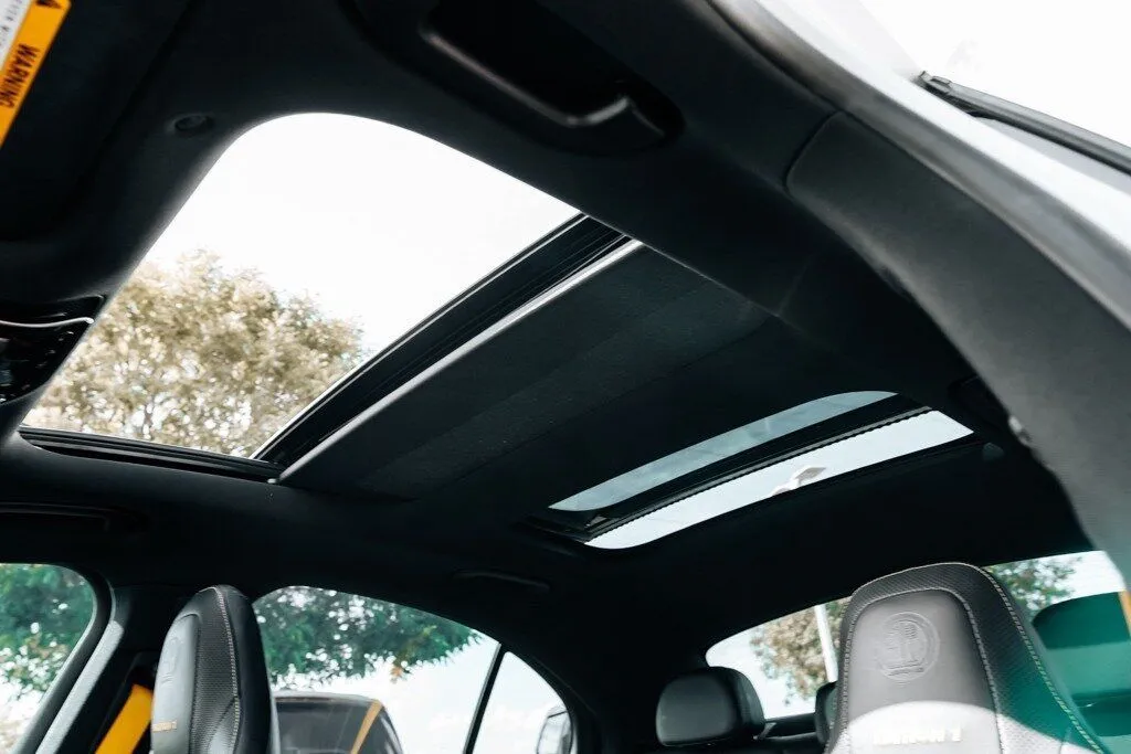 Mercedes-Benz E-Class photo 45