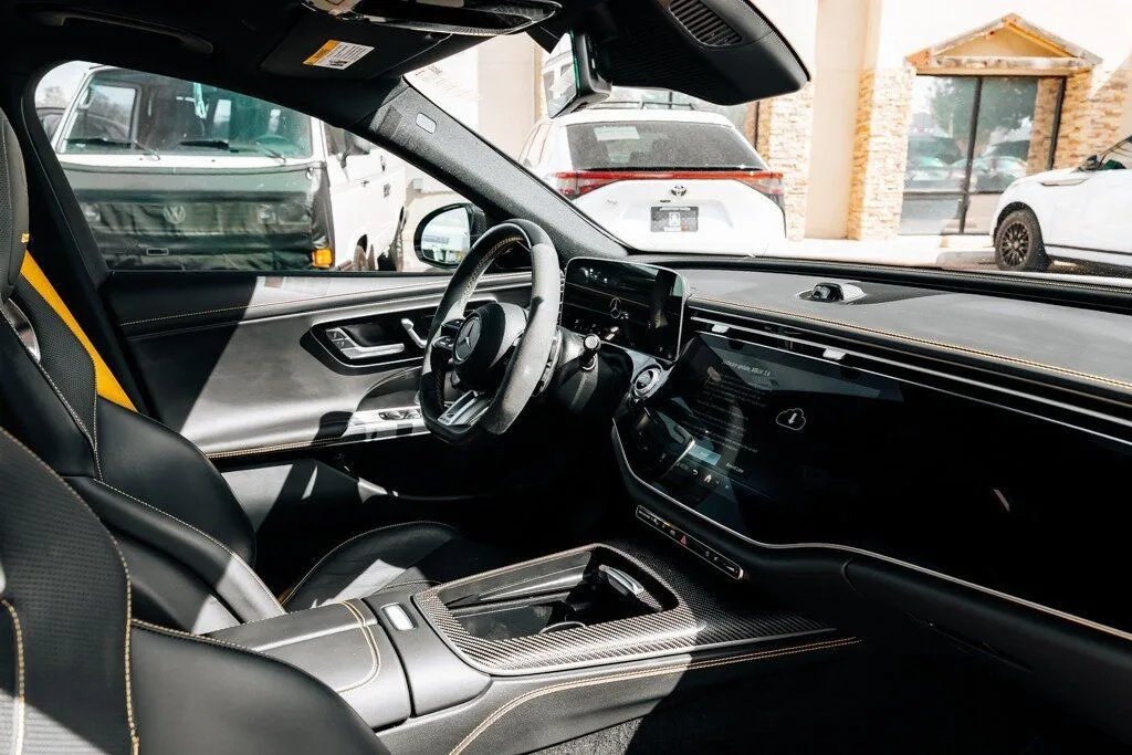 Mercedes-Benz E-Class photo 58