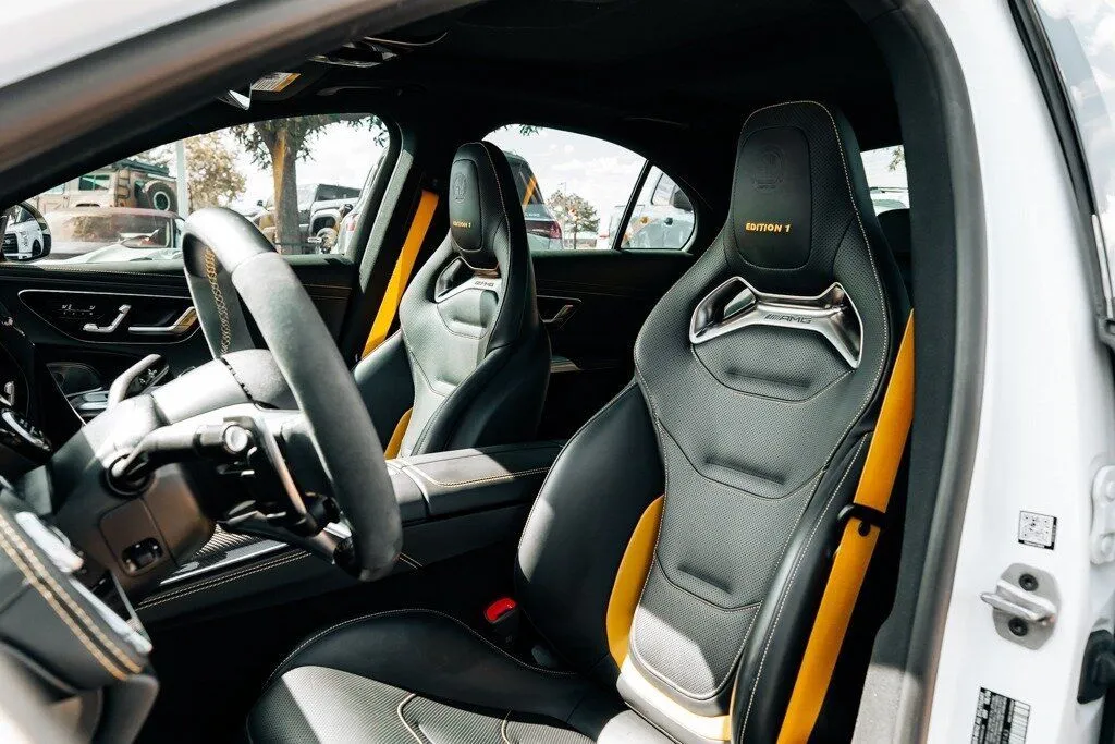 Mercedes-Benz E-Class photo 22