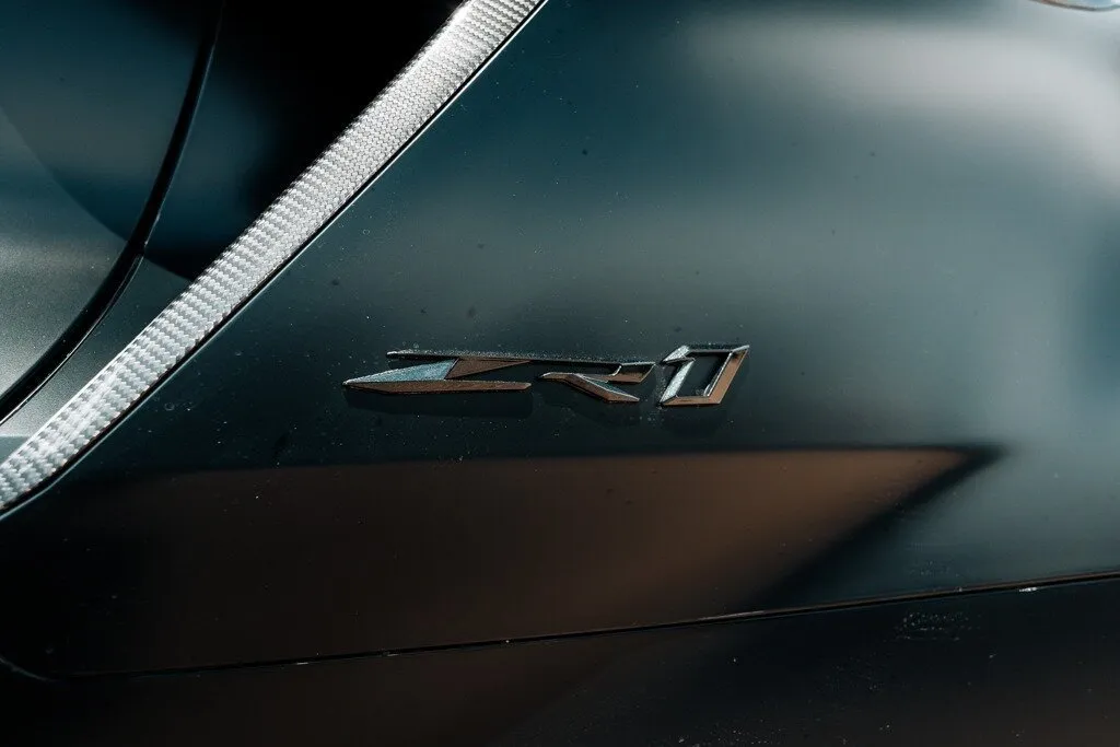 Chevrolet Corvette photo 21