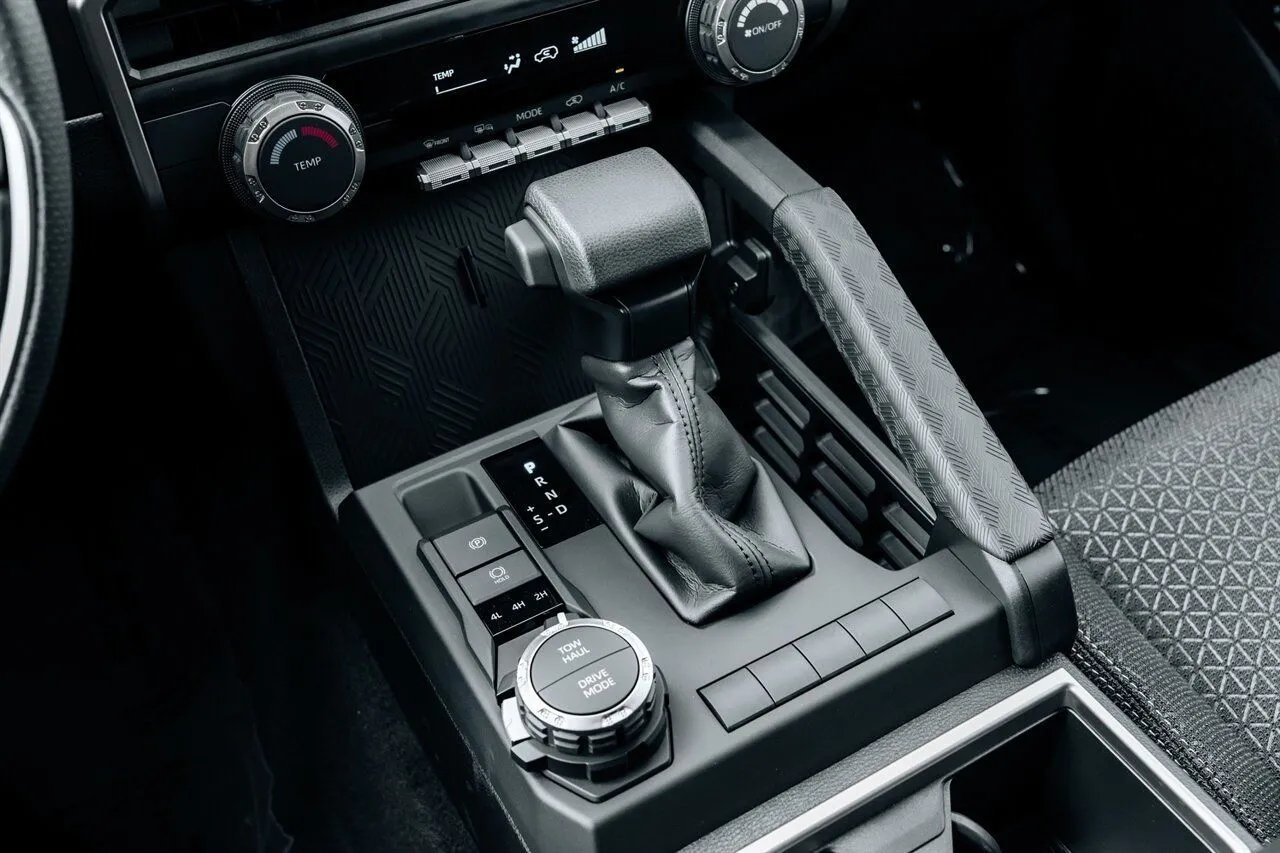 Toyota 4Runner photo 34