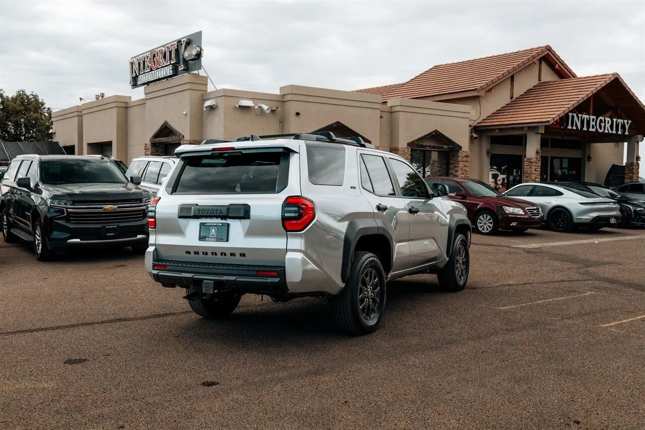Toyota 4Runner photo 7