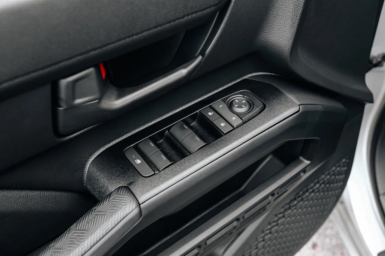 Toyota 4Runner photo 20