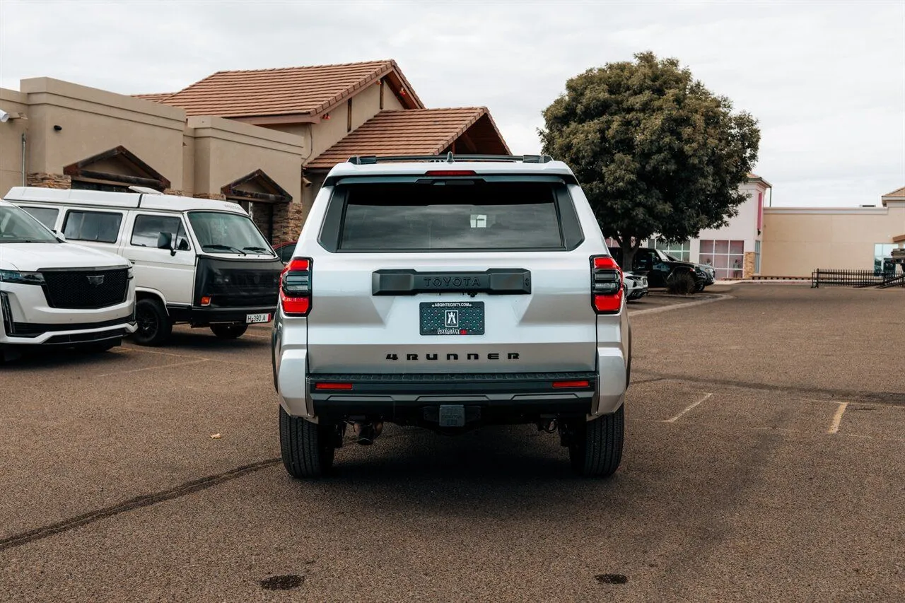 Toyota 4Runner photo 6