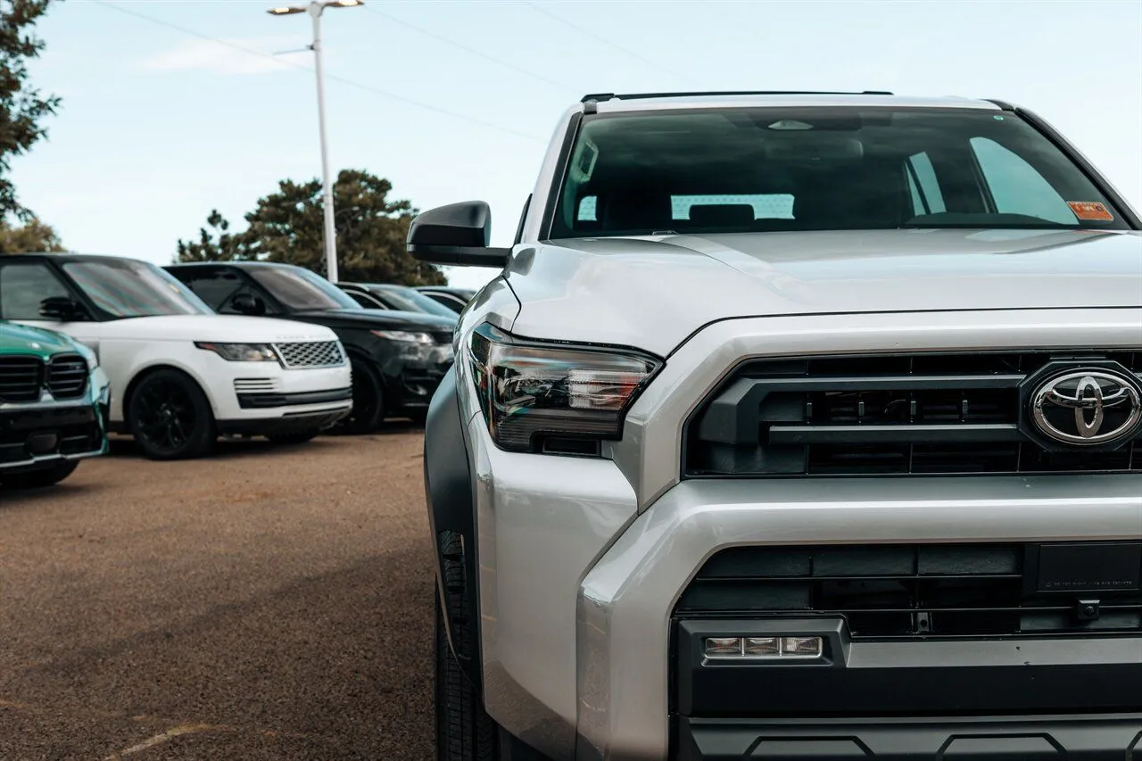 Toyota 4Runner photo 9