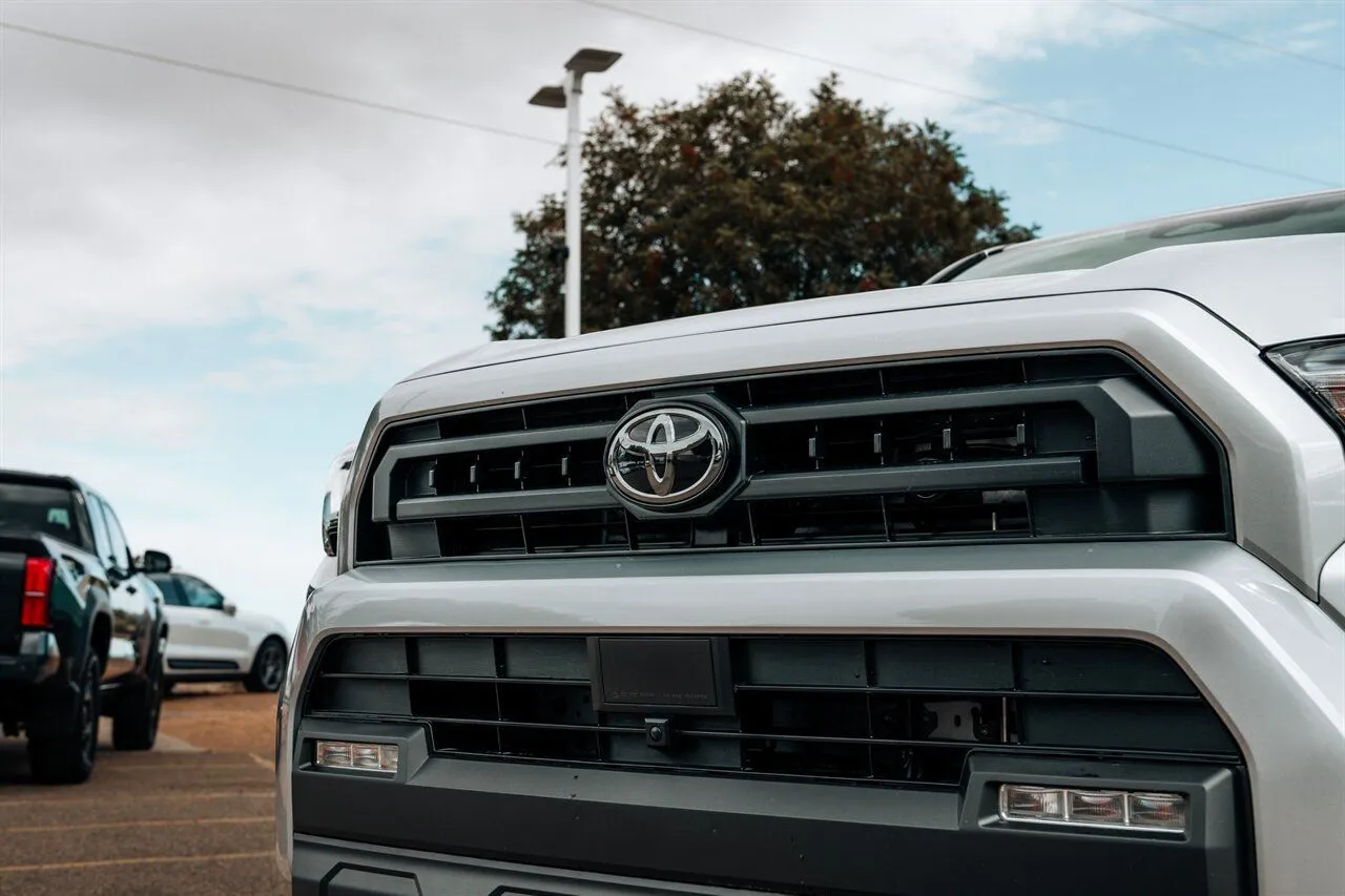 Toyota 4Runner photo 10