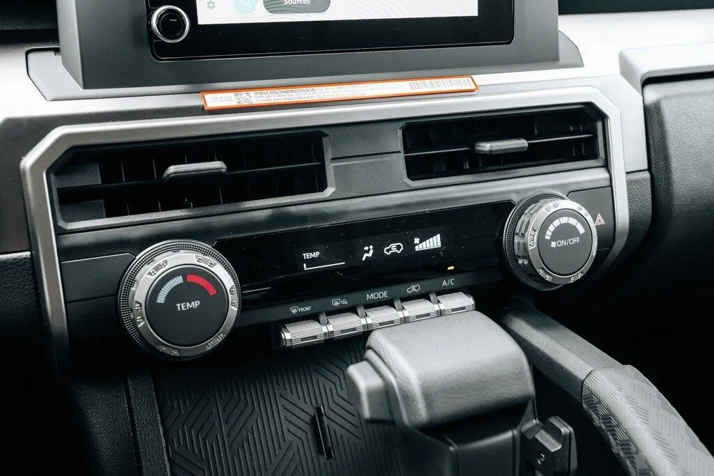 Toyota 4Runner photo 33