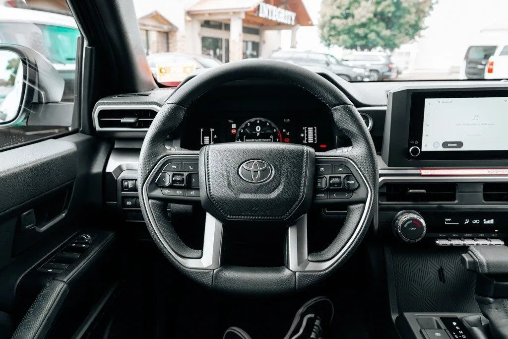 Toyota 4Runner photo 25