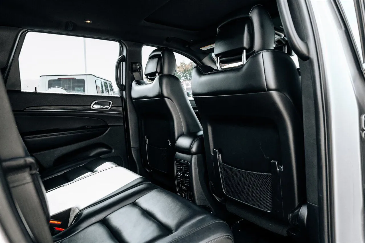 Jeep Grand Cherokee photo 50