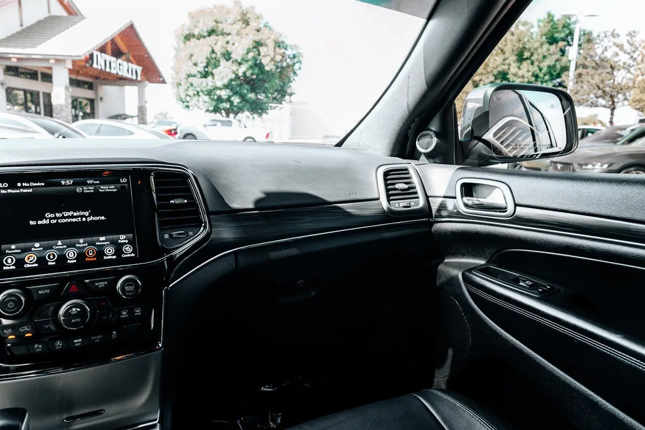 Jeep Grand Cherokee photo 25